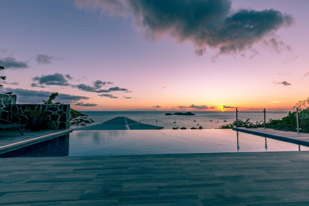 Sunset Palm - Villa Creole Avec Piscine Face Au Coucher De Soleil Et A La Reserve Cousteau Bouillante Buitenkant foto