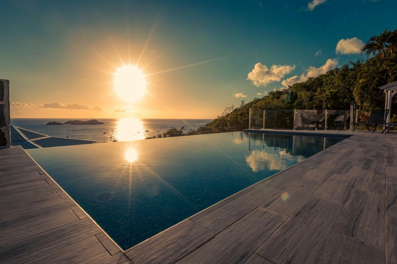 Sunset Palm - Villa Creole Avec Piscine Face Au Coucher De Soleil Et A La Reserve Cousteau Bouillante Buitenkant foto
